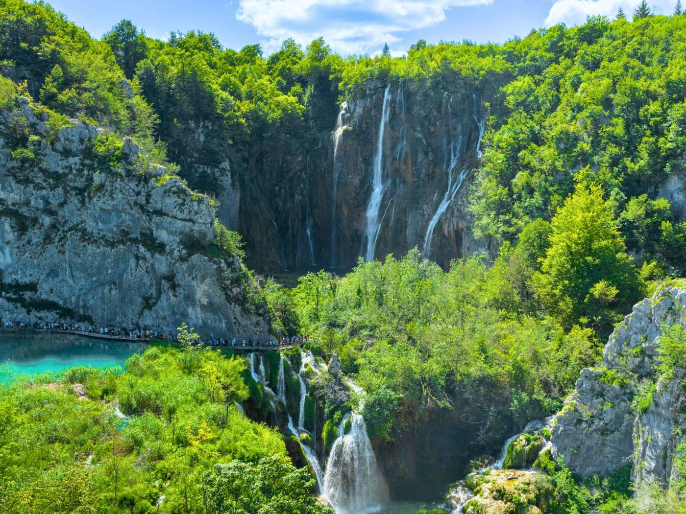 Croatia Explorer: Hiking, Kayaking and Scenic Voyage