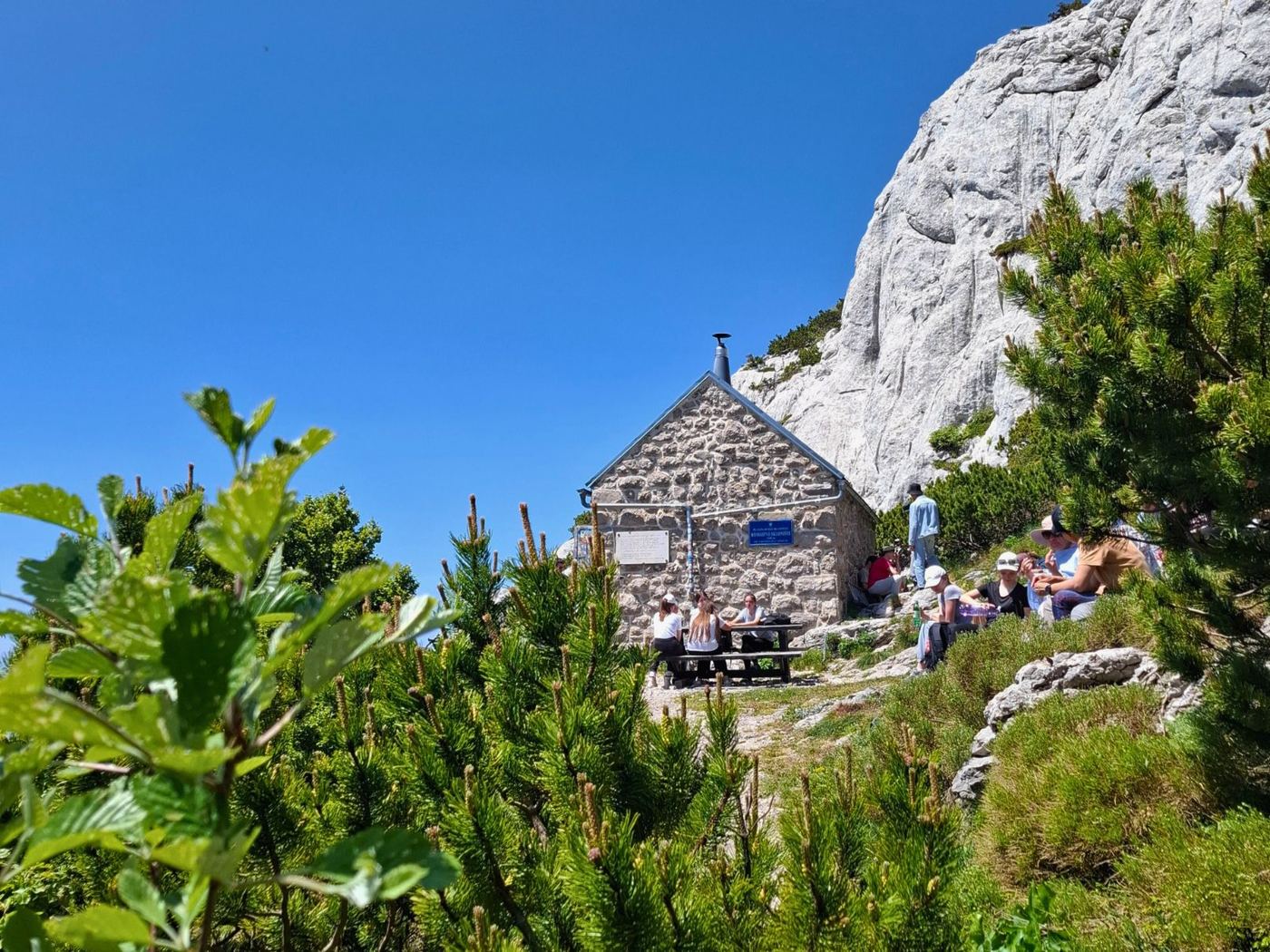 Croatia Explorer: Hiking, Kayaking and Scenic Voyage